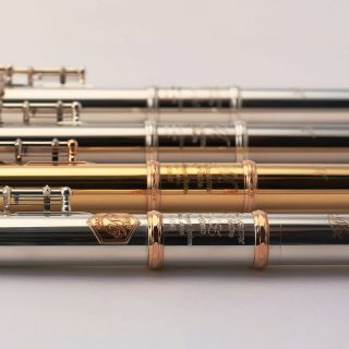 Naši flétnovou sekci obchodu nezanedbáváme. Skladem máme skvělé Miyazawy, Yamahy a Arte – cenově dostupné příčné flétny z...